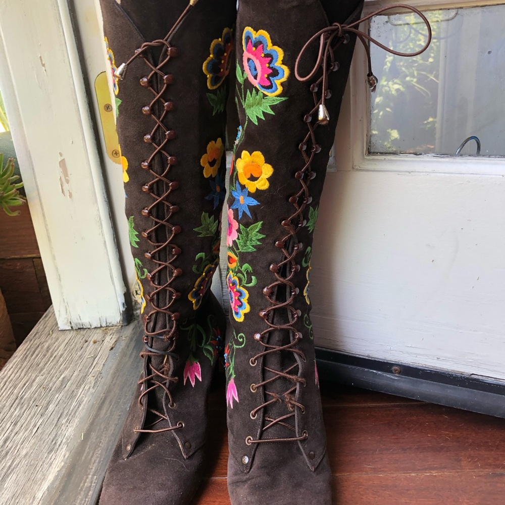 Vintage 1960's Jerry Edouard brocade boots.  Brown suede Size 7. Rare - Picture 8 of 11
